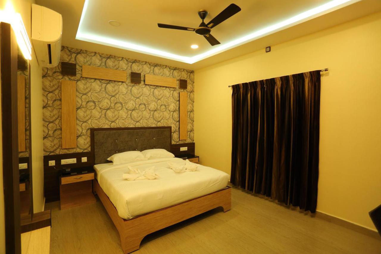 Vedha Residency Hotel Tiruvannāmalai Esterno foto